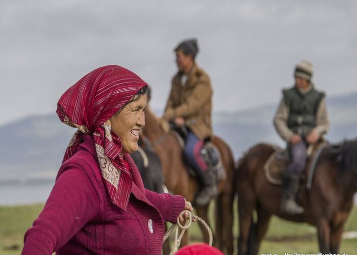Pferderennen haben in Kirigistan eine lange Tradition und werden auch am Song Kul See betrieben