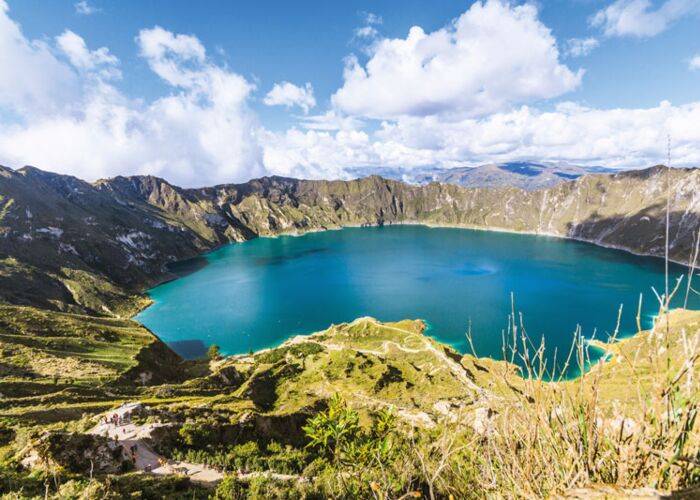 Einer der 10 Top Sehenswürdigkeiten in Ecuador ist der Quilotoa-See