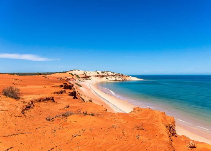 Während unserer Rundreise in Australien erleben wir am Ningaloo Reef unterschiedliche Naturphänomene.