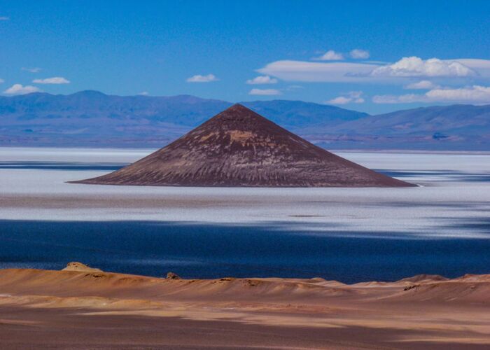 Spektakuläre Landschaften in der Salar de Arizaro