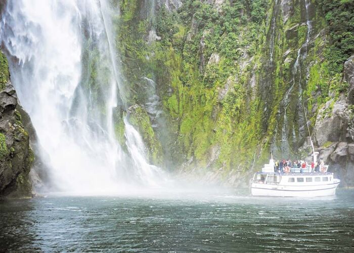 Zu den Top 10 Sehenswürdigkeiten von Neuseeland gehört der Milford Sound