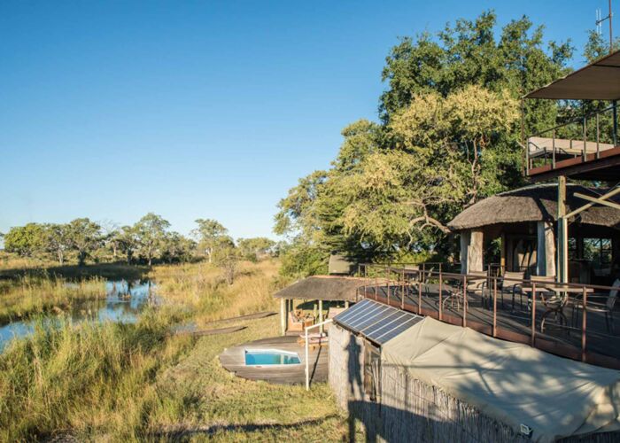 Die Nkasa Lupala Lodge in Namibia liegt mitten im Naturgebiet