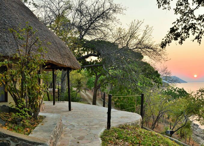 Die Terrasse der Lodge hat einen tollen Blick über den Kariba-See