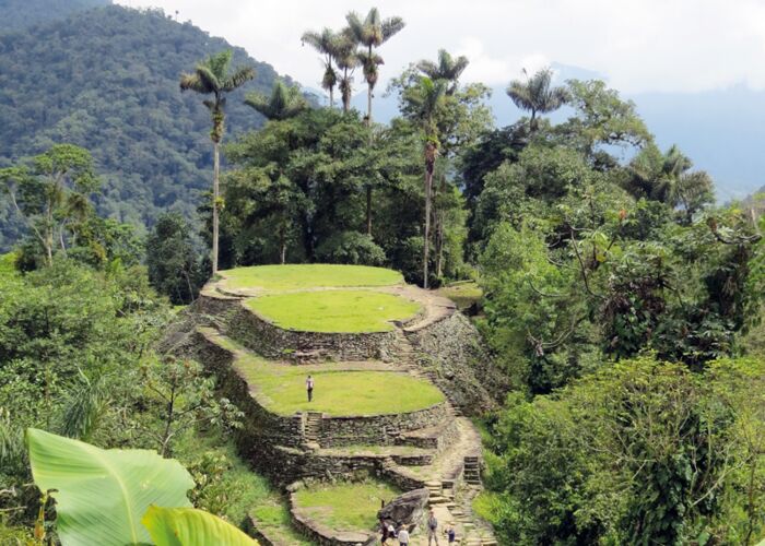 Nach einem mehrtägigen Trekking erreichen wir die präkolumbianische Stadt Ciudad Perdida