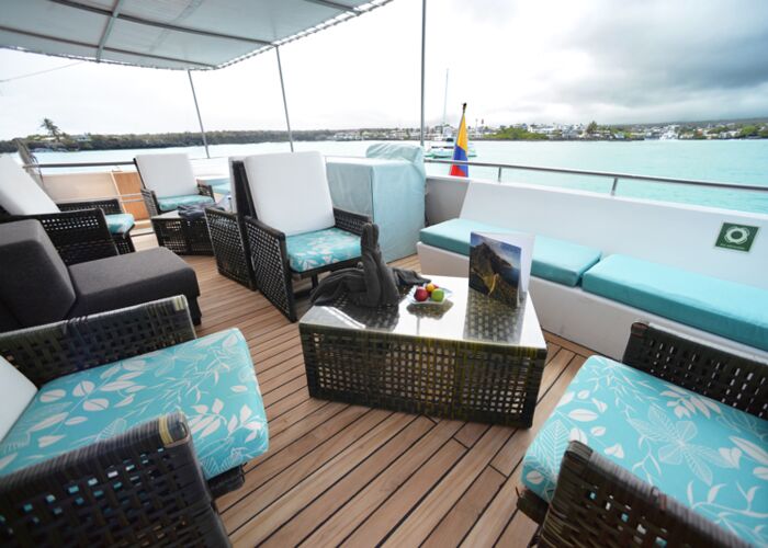 Auf dem Katamaran Seaman Journey gibt es einen großen Outdoorbereich