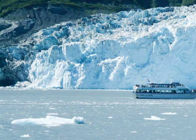 Beobachtung des Harding Icefields bei der Bootstour im Kenai Fjords Nationalpark