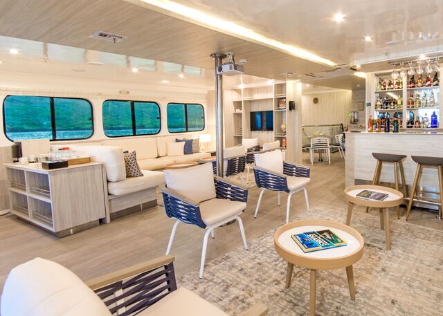 Die Gäste können im Loungebereich der Solaris entspannen