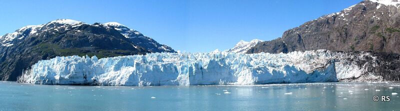 Unsere Rundreise in Alaska führt uns auch in den Glacier Bay Nationalpark.