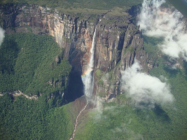 Ein Besuch des Salto Angel Wasserfalles ist ein Muss auf jeder Venezuelareise.