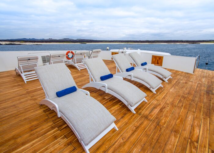 Entspannung und Erholung an Deck des Kreuzfahrtschiff Archipel I