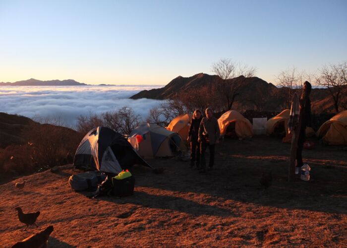 Zeltübernachtung bei Yuto Pampa beim 5-tägigen Tilcara Trek in Argentinien
