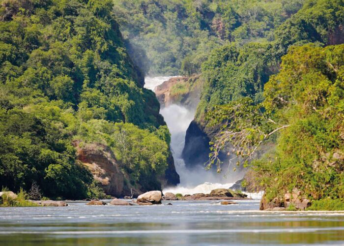 Ziel einer jeden Uganda Rundreise sind die Murchison Wasserfälle