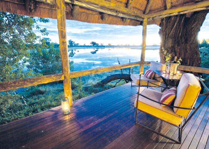 Bei der privaten Botswana-Safari übernachten wir im Savuti Camp zur Tierbeobachtung