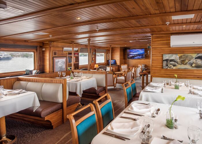 Gute regionale Gerichte gibt es auf dem Galapagos Schiff Coral II