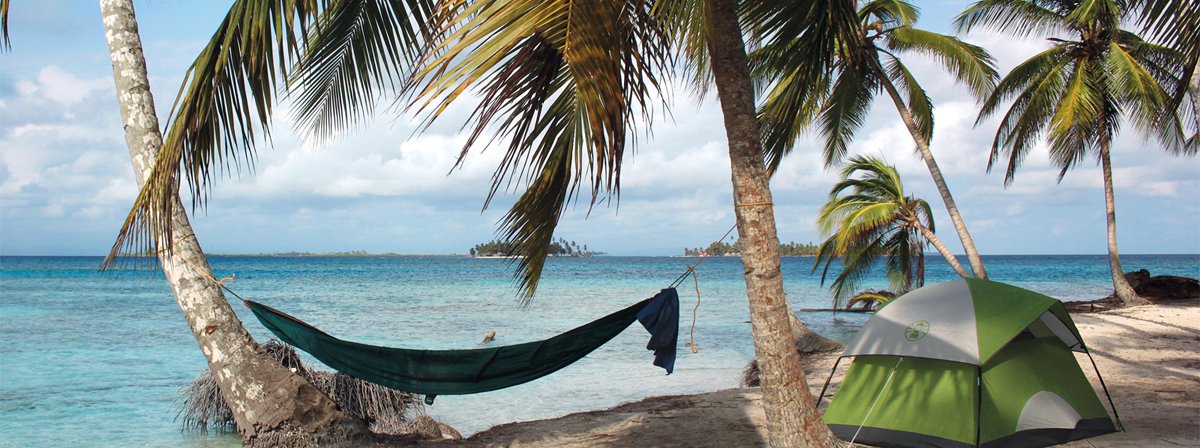 Auf der Karibik Segelfahrt übernachten wir auf den San Blas Inseln in Zelten